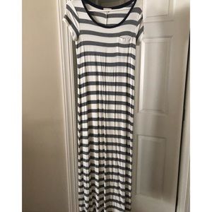 Old Navy Maxi dress